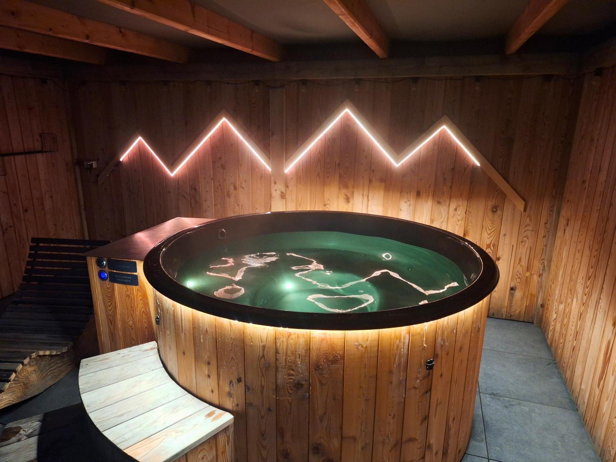 Domki Szczyt Beztroski Jacuzzi & Sauna Nowy Targ Exterior foto